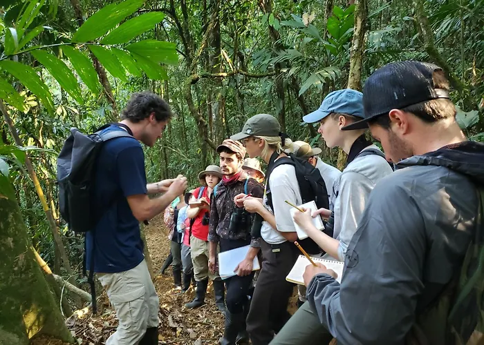 Lodge Manu Endemic Lodge Reserve